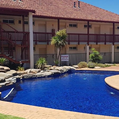 Vine Inn Barossa Ньюеріутпа Екстер'єр фото