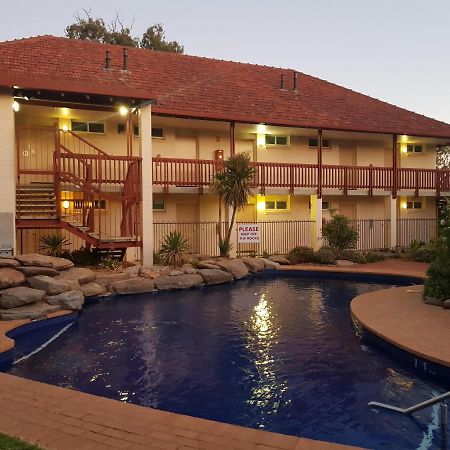Vine Inn Barossa Ньюеріутпа Екстер'єр фото